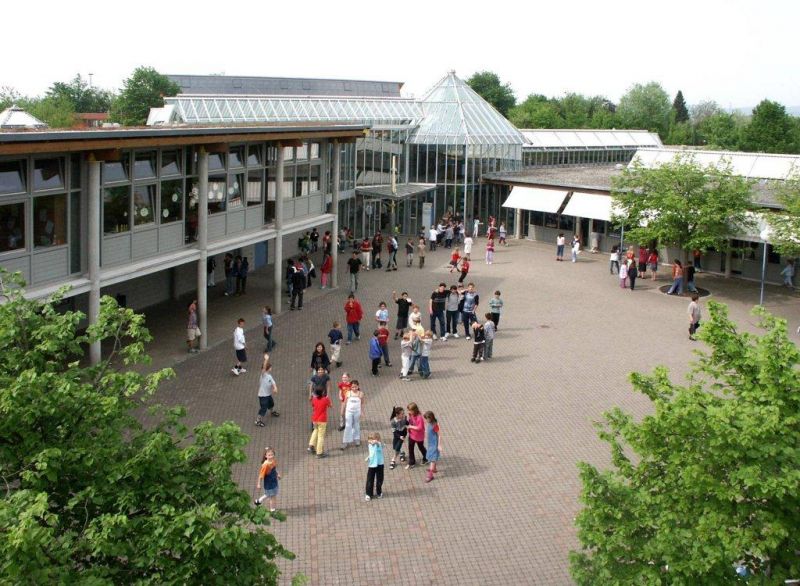 files/wegweiser-beruf/_inhalte/bilder/schulen/Bild WRS Kirchheim Schule auf dem Laiern.jpg